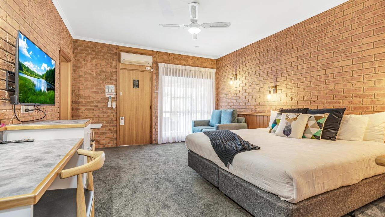 Golden River Motor Inn Moama Dış mekan fotoğraf