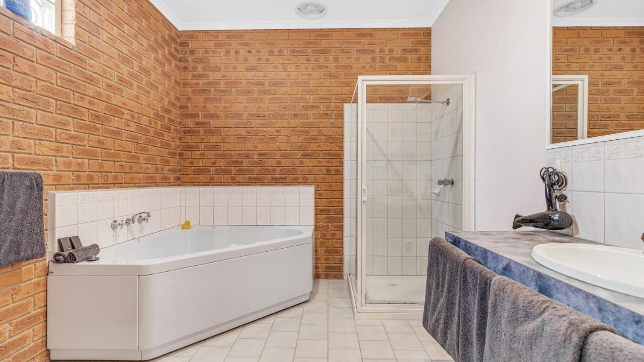 Golden River Motor Inn Moama Dış mekan fotoğraf