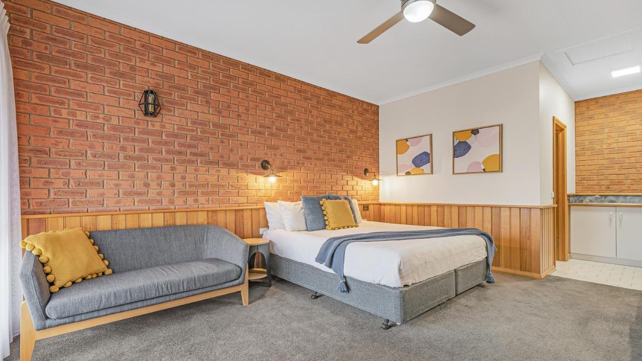 Golden River Motor Inn Moama Dış mekan fotoğraf